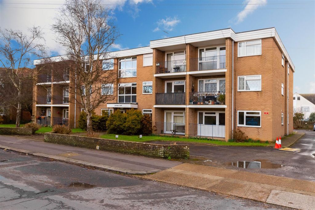 Property photo 1 of 10 Saffron-10.Jpg