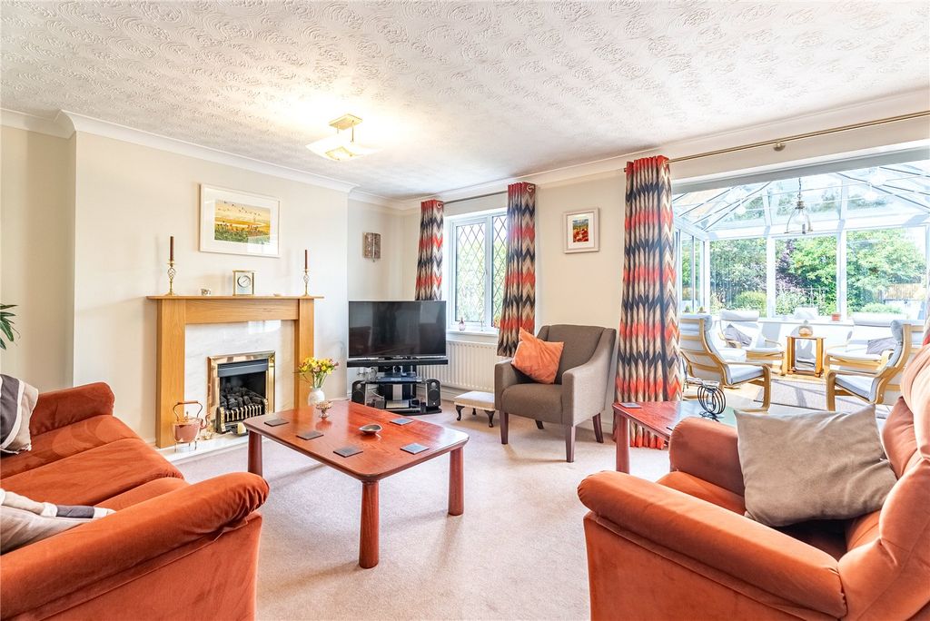 Property photo 3 of 21 Picture No. 38