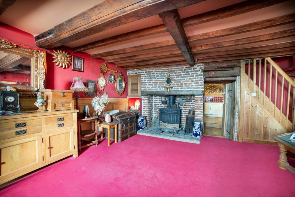 Property photo 3 of 11 Living Room No 2