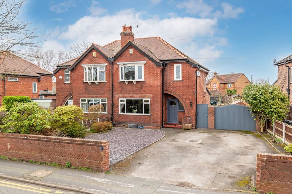 Property photo 1 of 19 Exterior