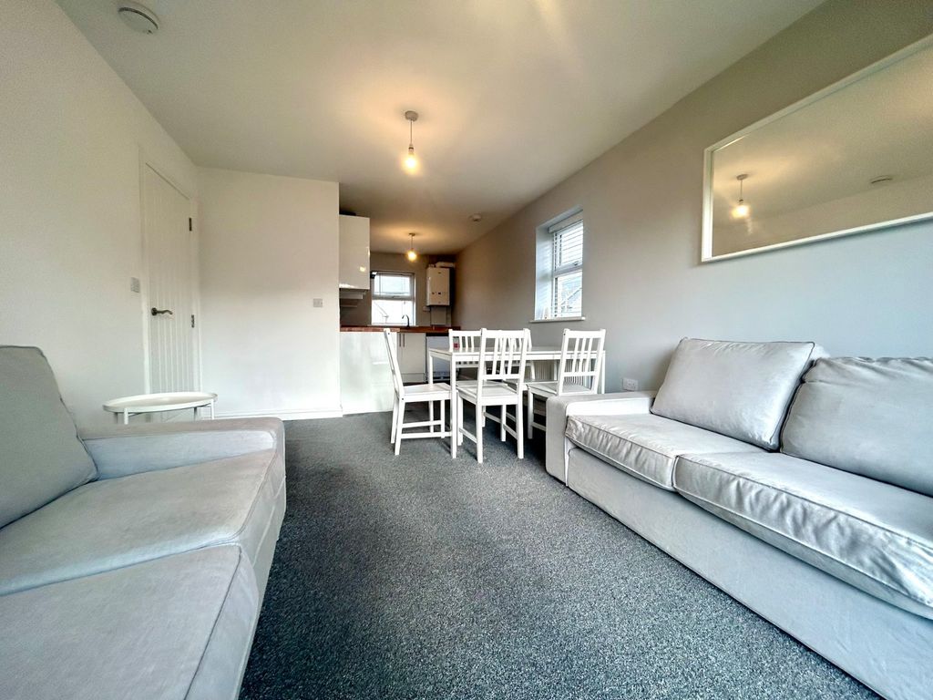 Property photo 2 of 7 Picture No. 05