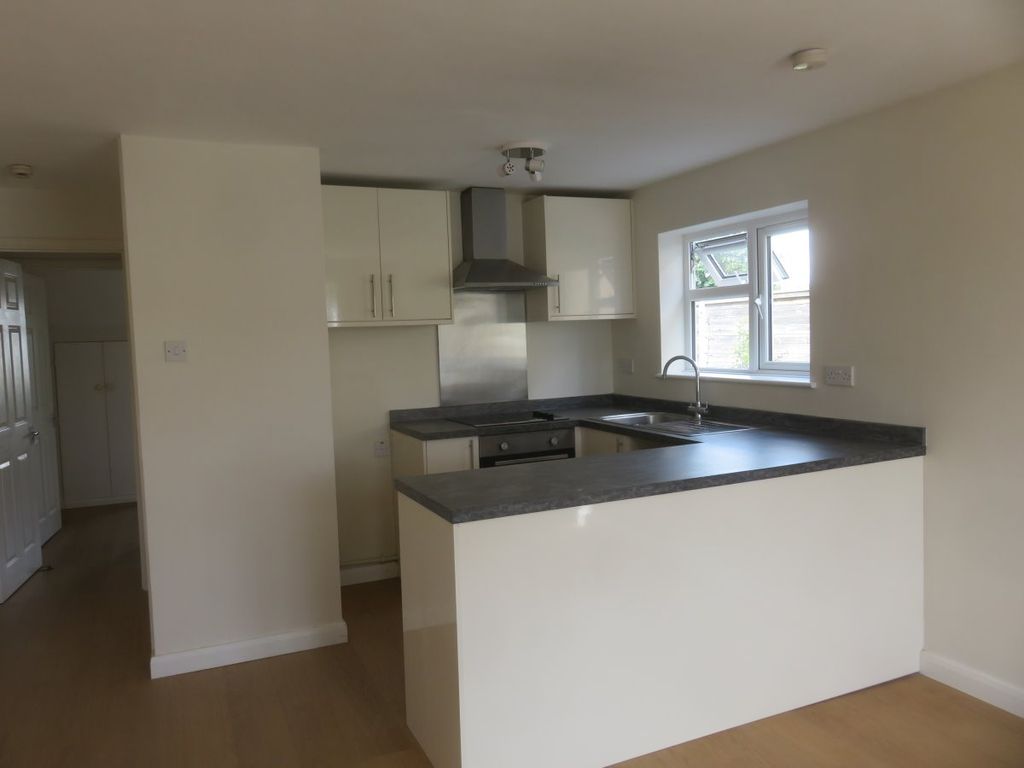 Property photo 2 of 3