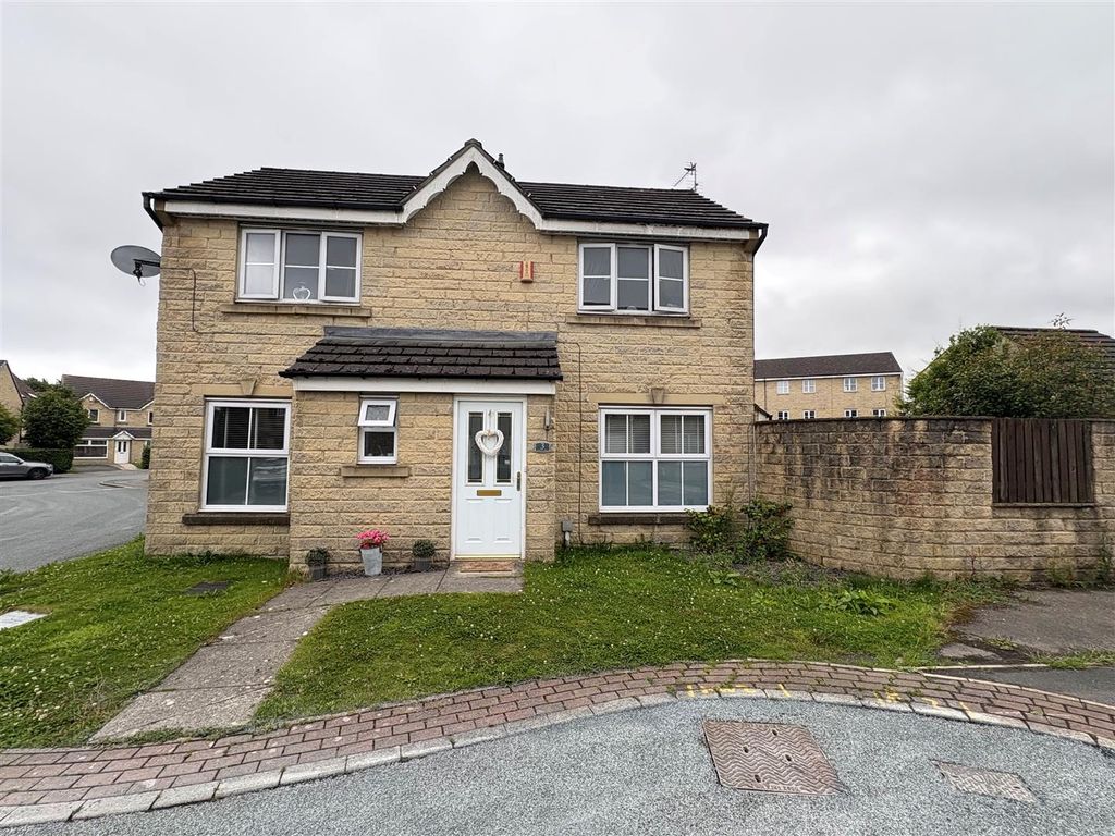 Property photo 1 of 22