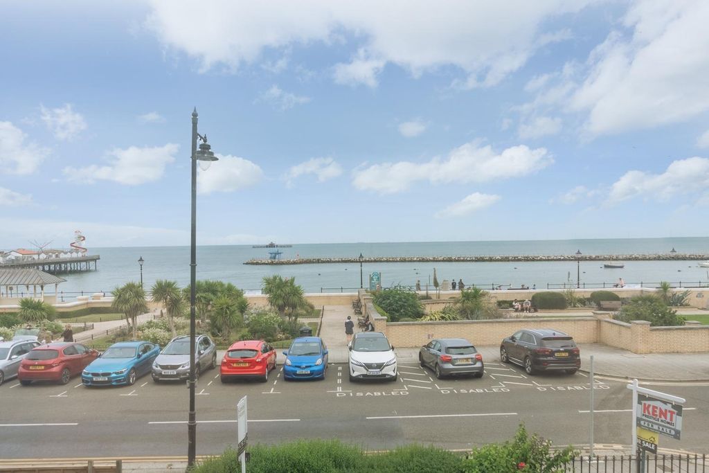 Property photo 2 of 9 Finished-8.Jpg