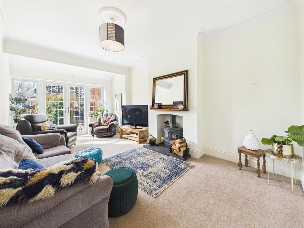 Property photo 2 of 24 Picture No. 02