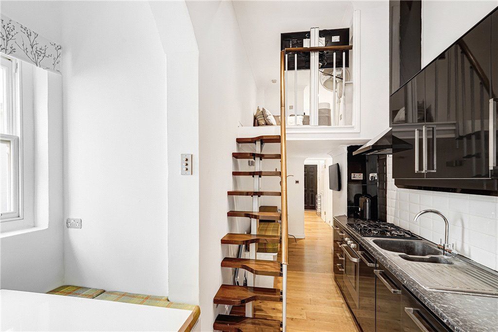 Property photo 3 of 16 Picture No. 11