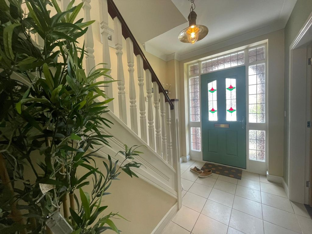 Property photo 3 of 19 Front
