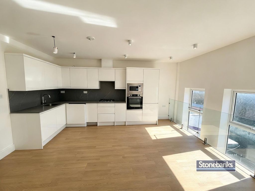 Property photo 2 of 7 7.Png
