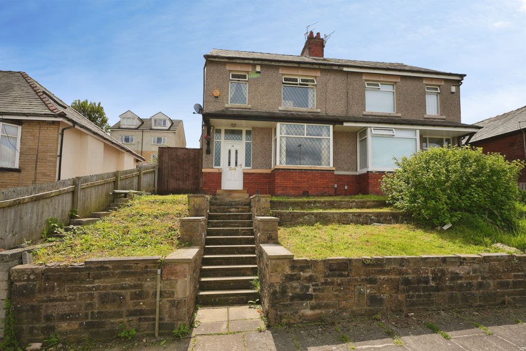 Property photo 1 of 18