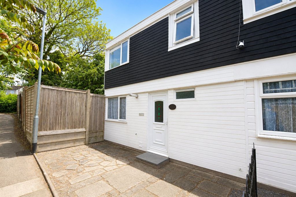 Property photo 1 of 8 Picture No. 16
