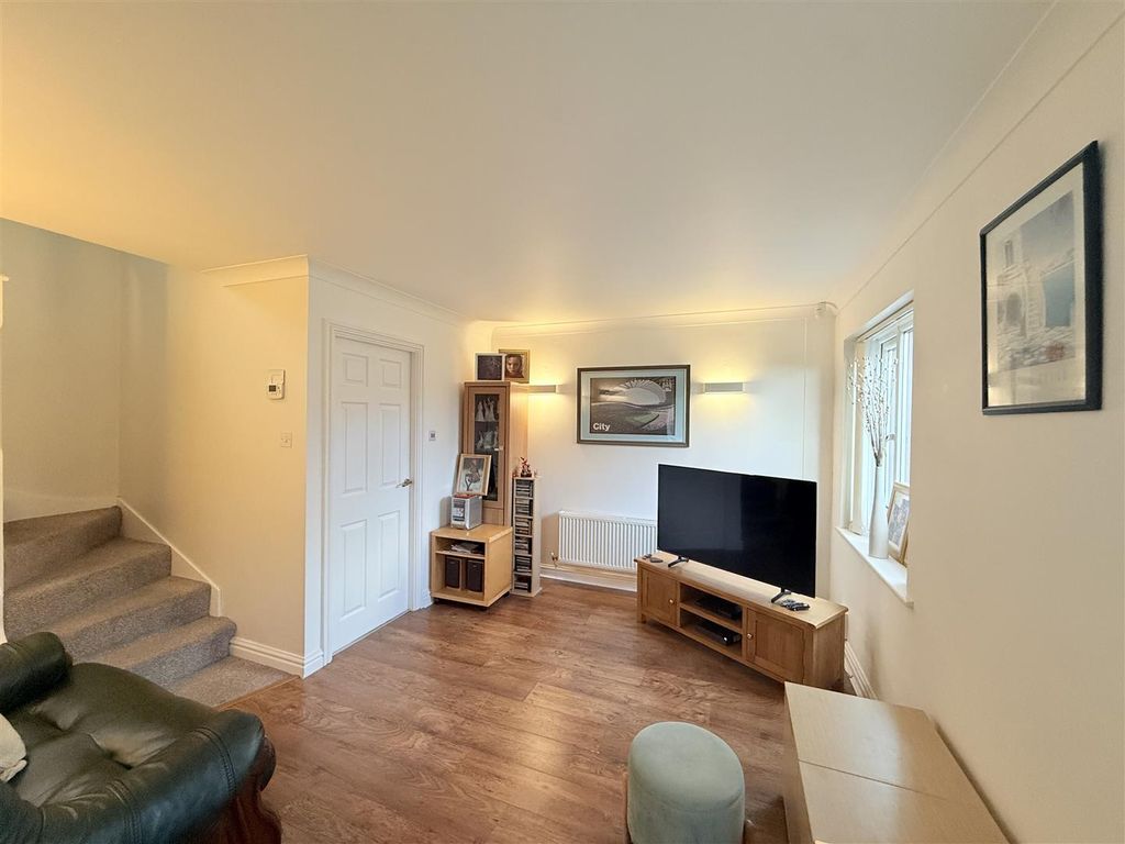 Property photo 2 of 11 Img_2471.Jpeg