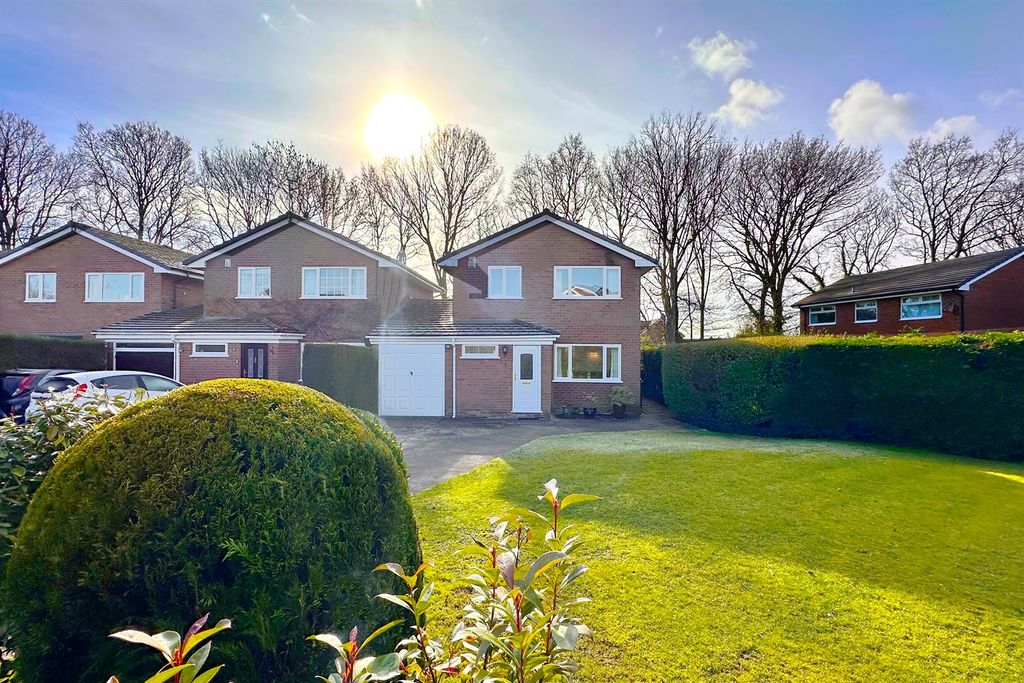 Property photo 1 of 18 (Main)