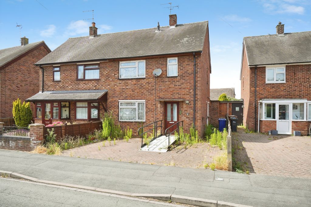 Property photo 1 of 3