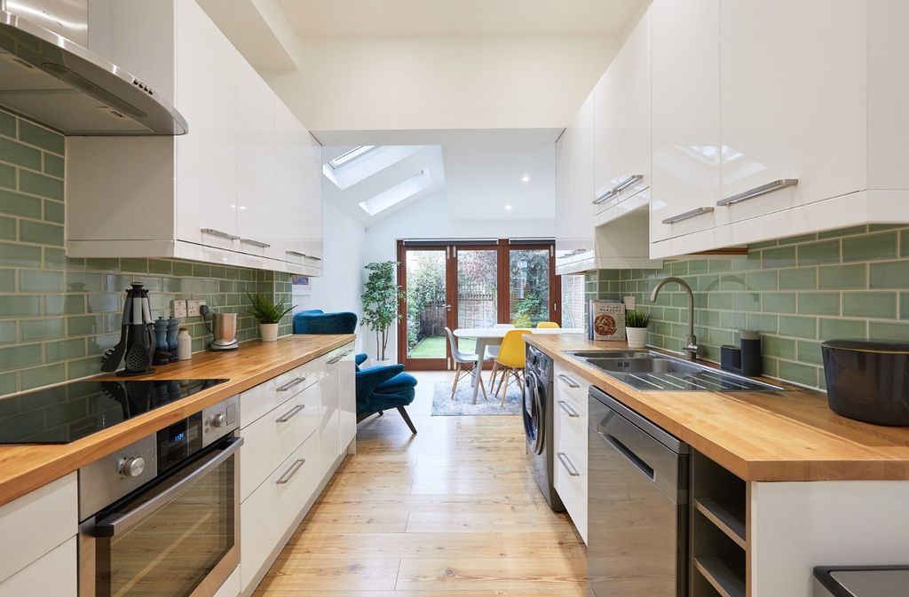 Property photo 3 of 19 Picture No. 40