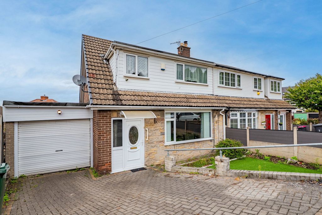 Property photo 1 of 29