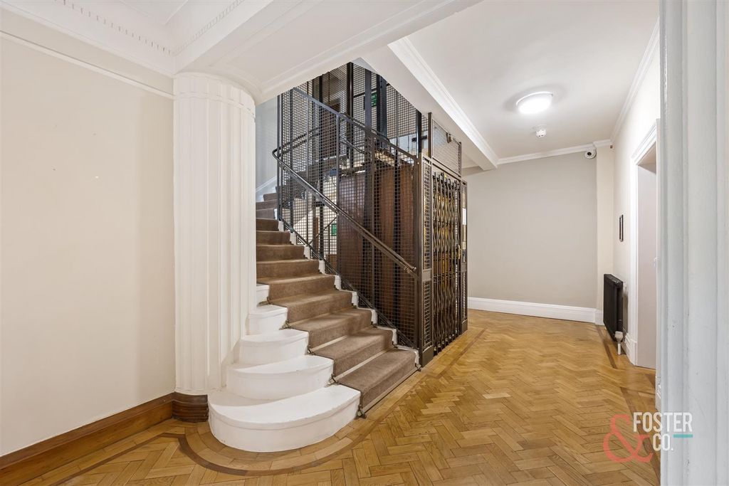 Property photo 3 of 15 Grand Avenue, 4, Flat 41-014.Jpg
