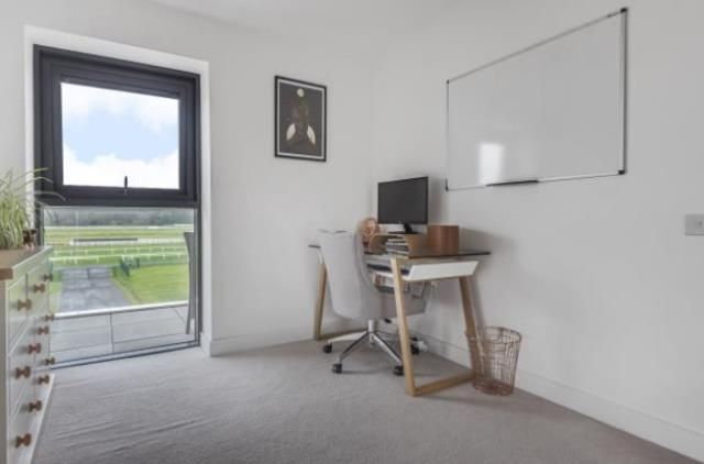 Additional image 8 of 2 bed flat for saleKingman Way, Newbury RG14