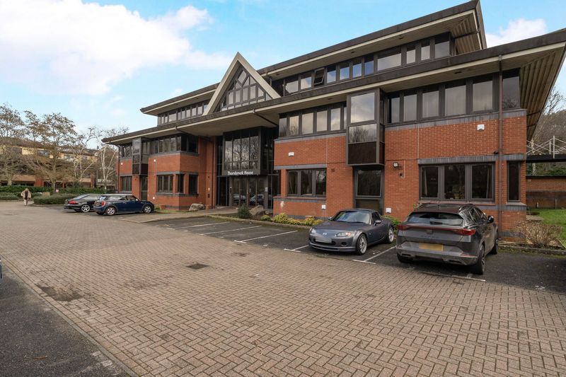 Property photo 1 of 8 Photo 3