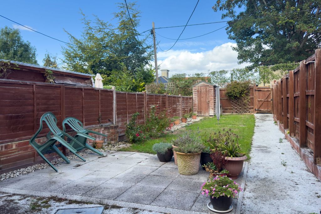 Property photo 2 of 15