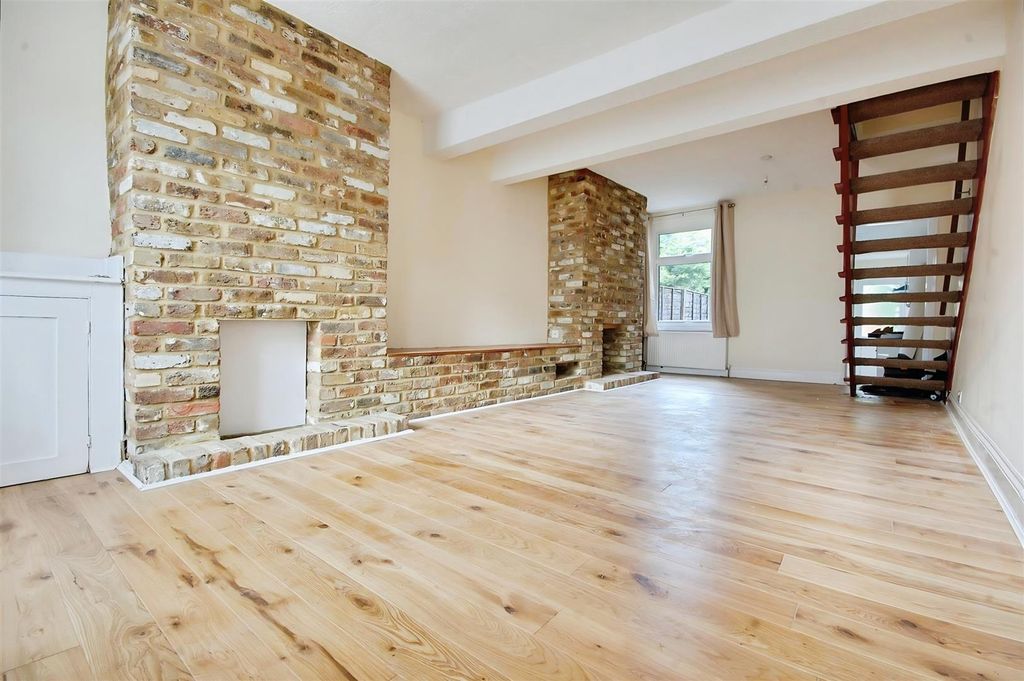 Property photo 2 of 8 d381E679-Arqljosrv0l510Jd2Yodihm7Sti.Jpg