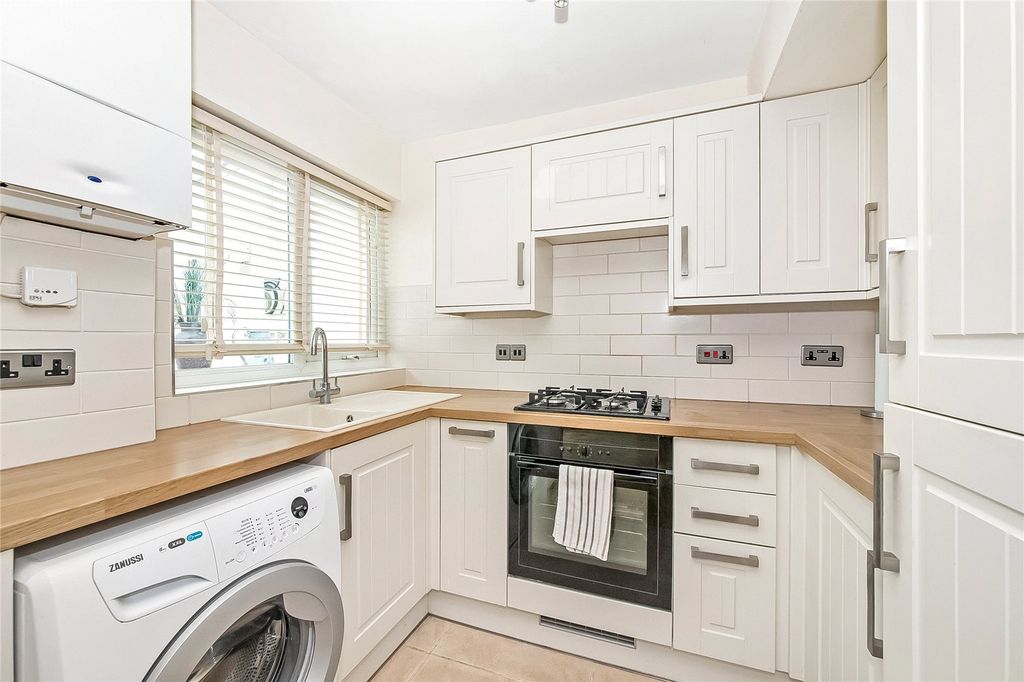 Property photo 3 of 13 Picture No. 08