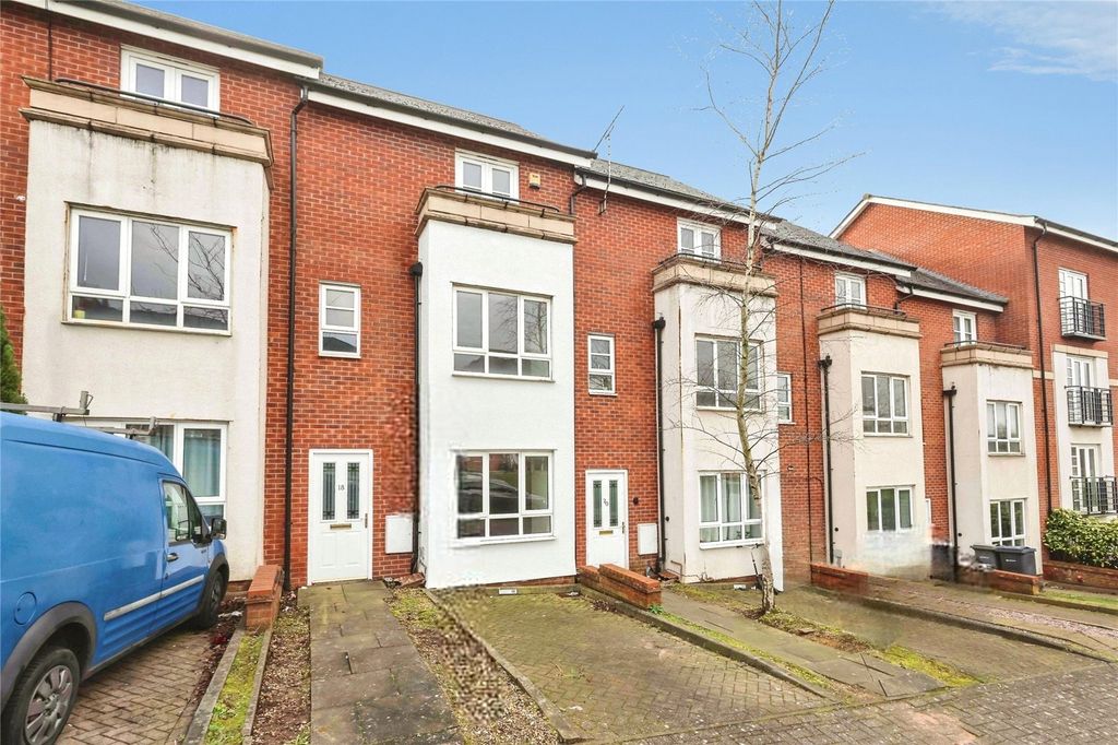 Property photo 1 of 25 Picture No. 32