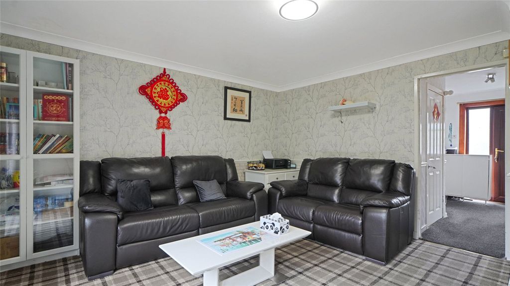 Property photo 3 of 16 Picture No. 03