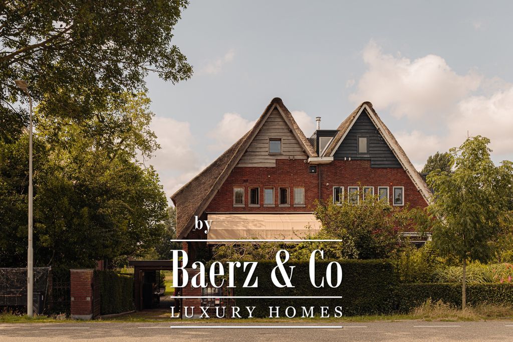 Property photo 1 of 33