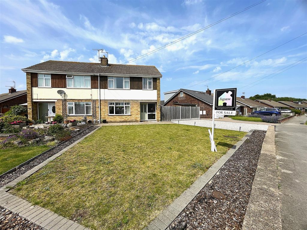 Property photo 1 of 29 Front External