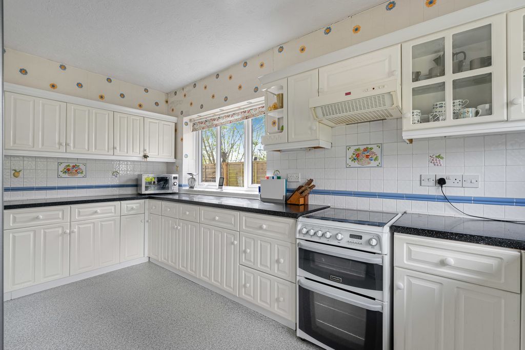 Property photo 3 of 18 31_78572