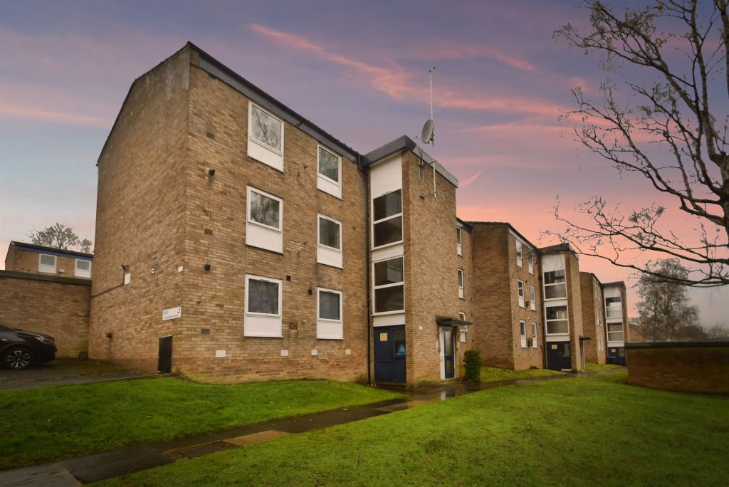 Property photo 1 of 3