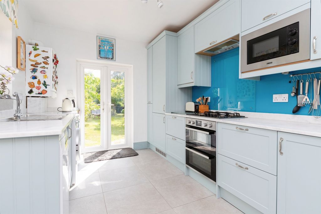 Property photo 3 of 16