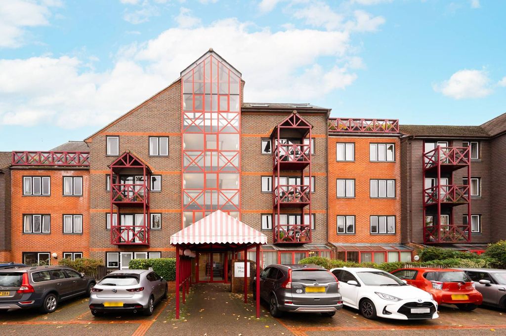 Property photo 1 of 7