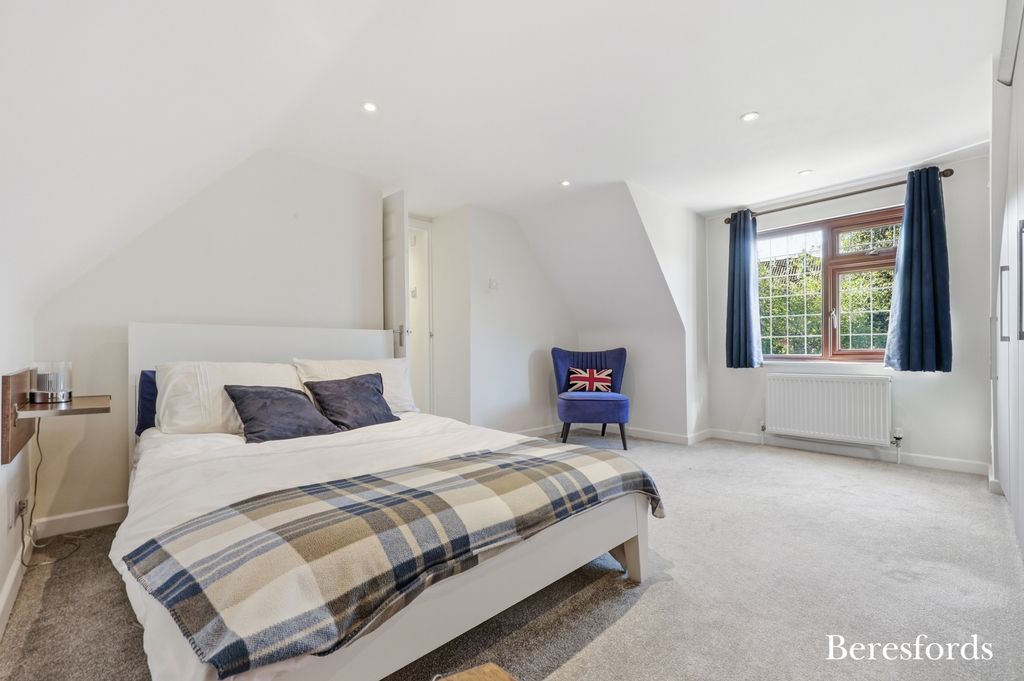 Additional image 20 of 3 bed detached house for saleHillhouse Drive, Billericay CM12