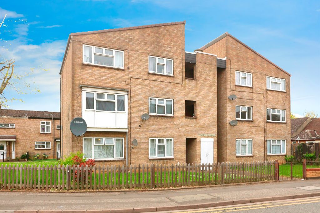 Property photo 1 of 17