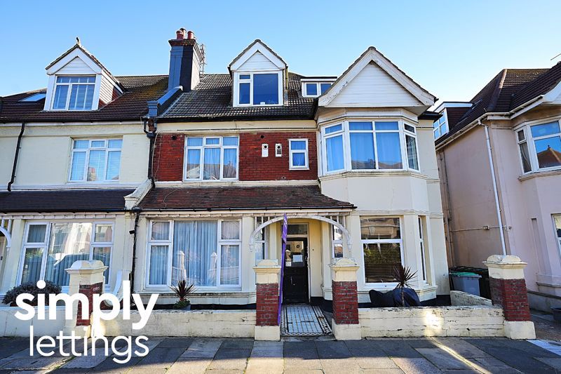 Property photo 1 of 4 Photo 4