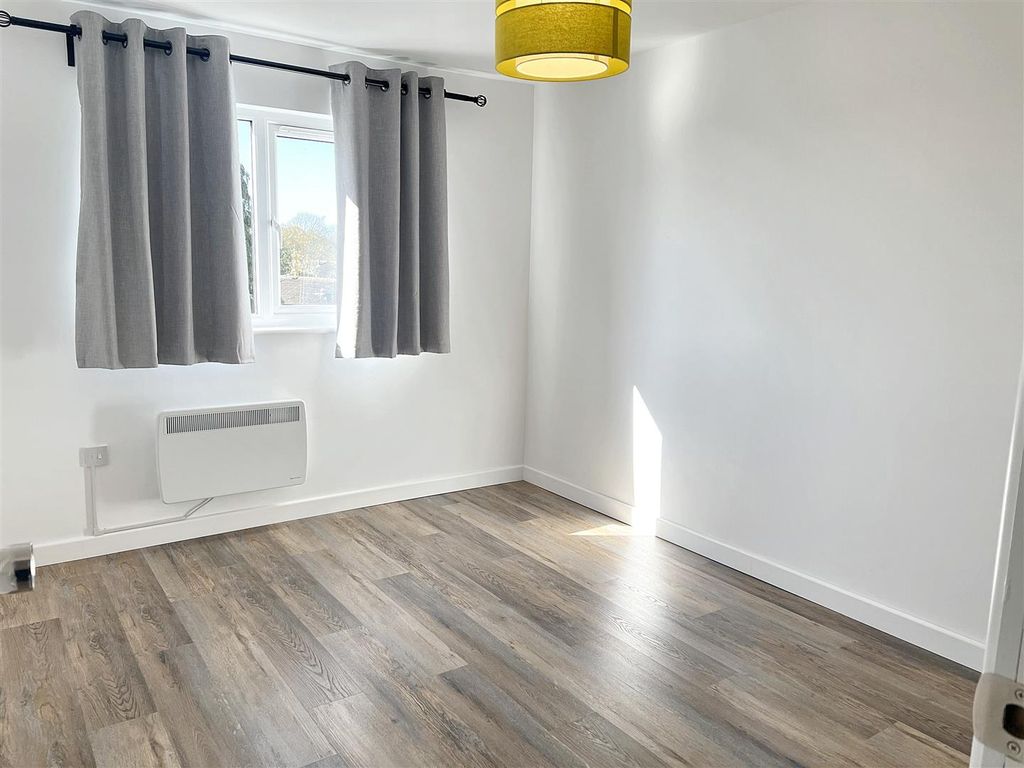 Property photo 3 of 8 Img_4896.Jpg