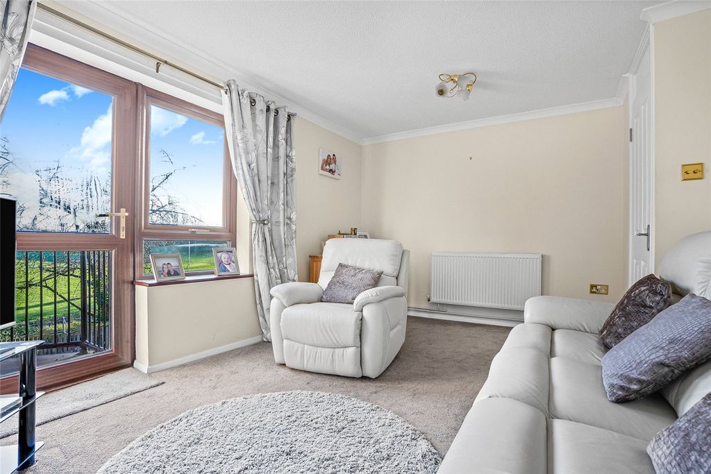 Property photo 3 of 14 Picture No. 05