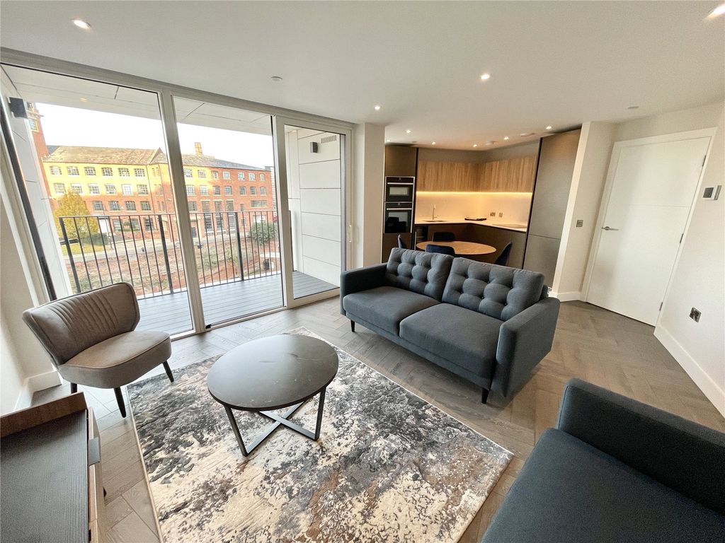 Property photo 2 of 14 Picture 2