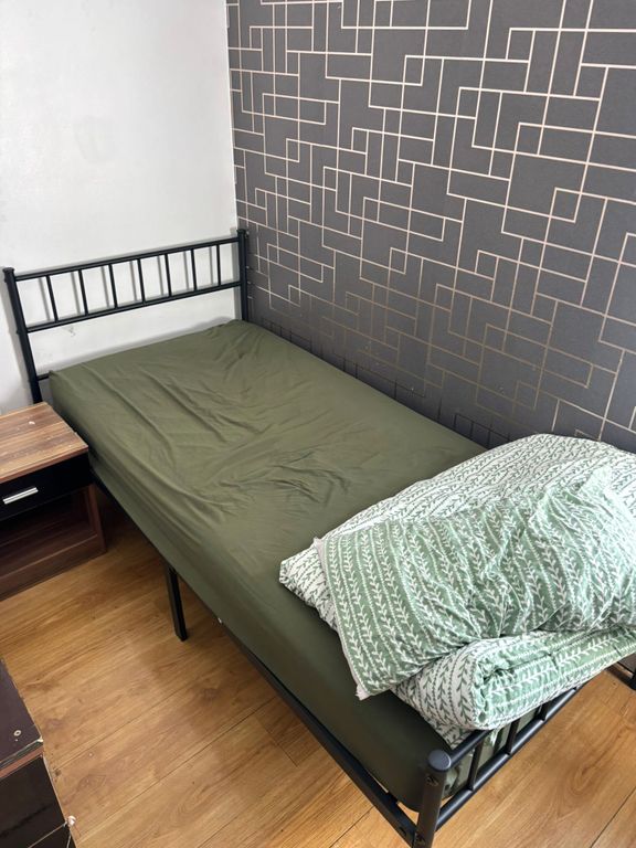 Property photo 1 of 3