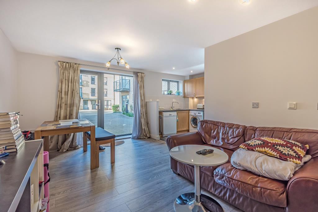 Property photo 3 of 9 Living Room