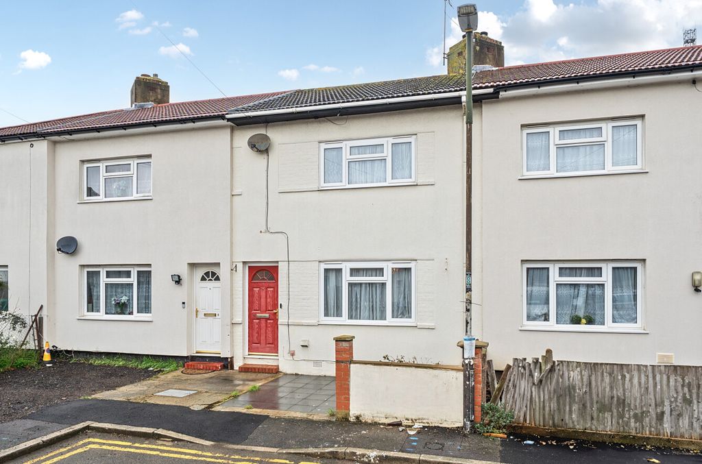 Property photo 1 of 13 1395618-17-6964E5...