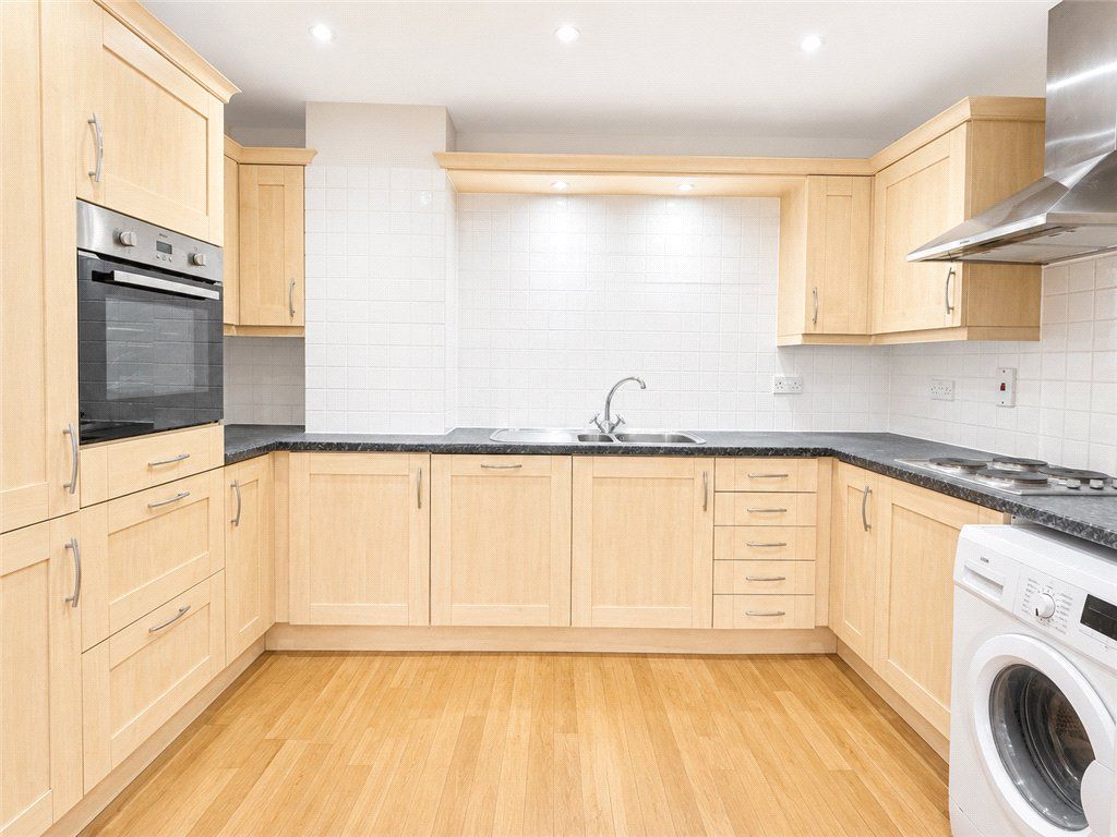 Property photo 3 of 10 Picture No. 20
