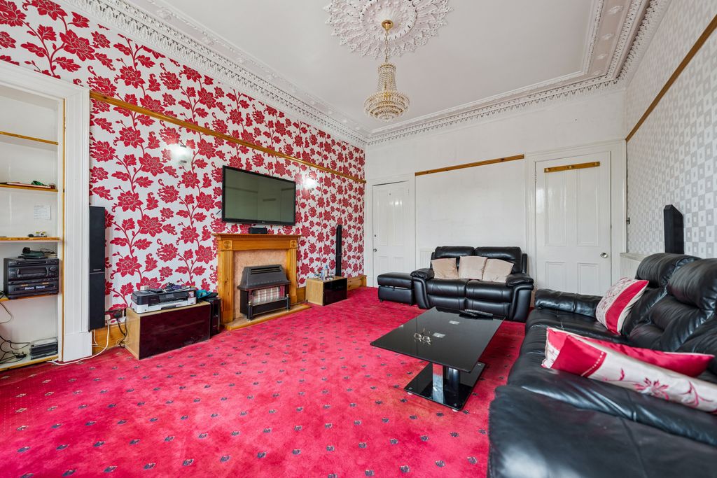 Property photo 3 of 16 Picture No. 03