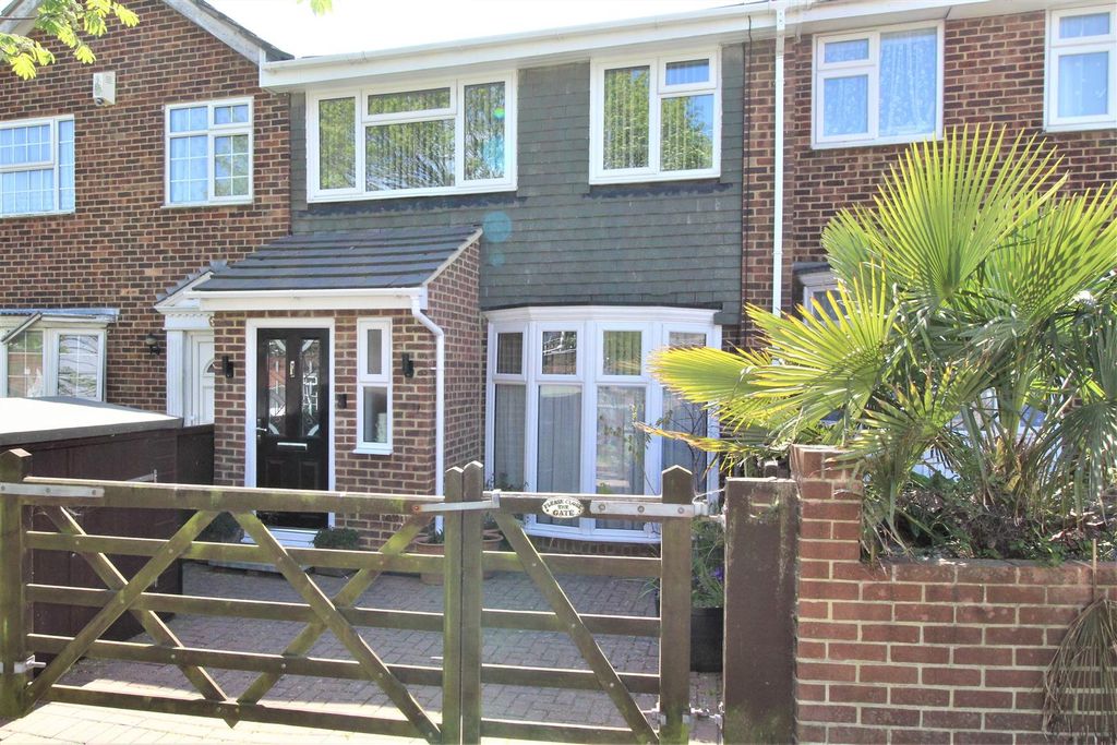 Property photo 1 of 9 Img_5604 (2).Jpg