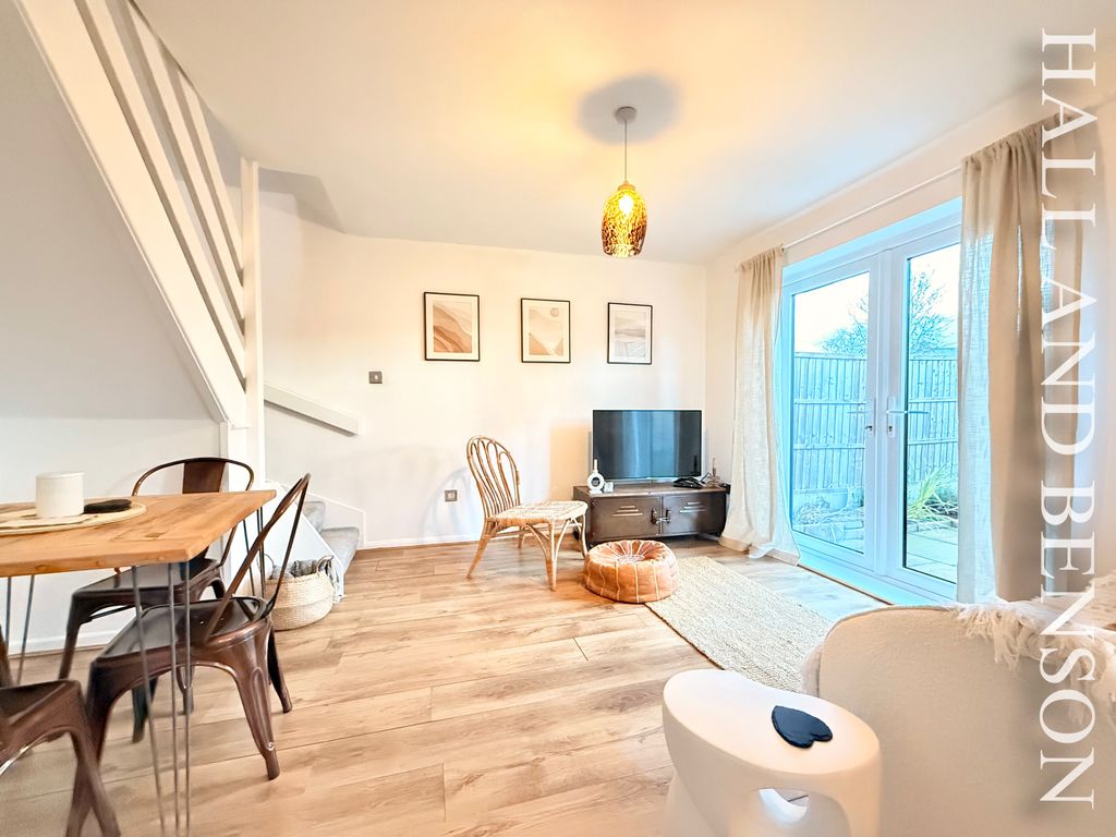 Property photo 3 of 16 Image