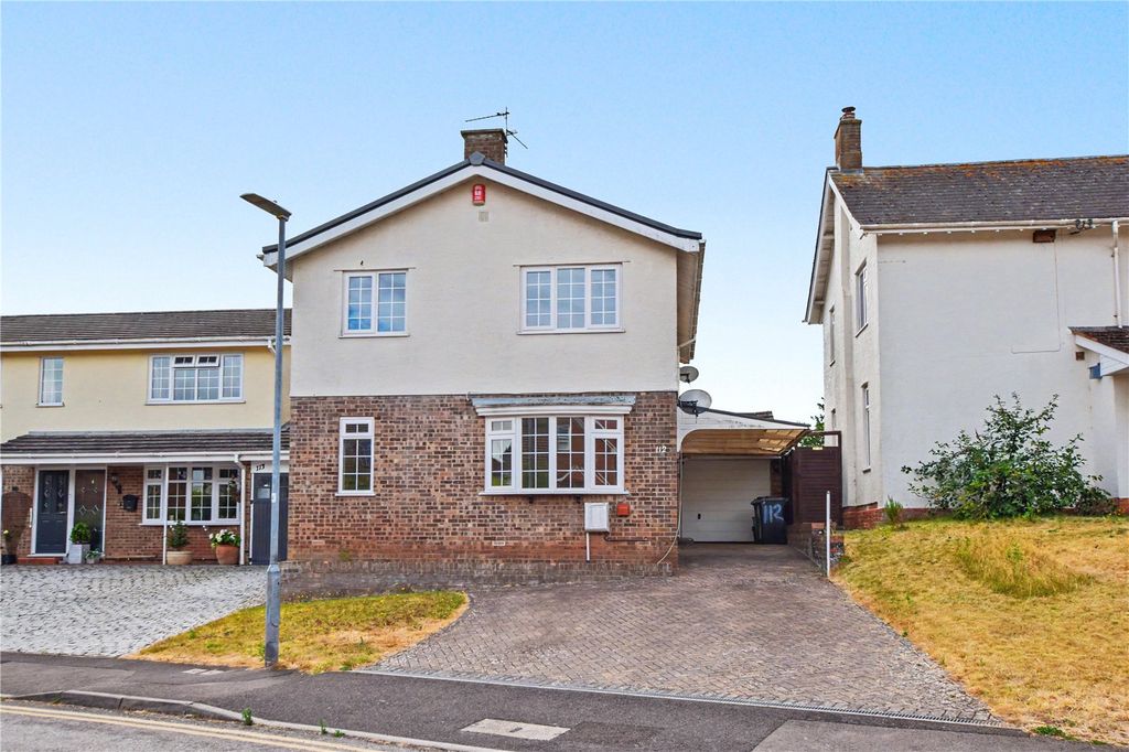 Property photo 1 of 23 Picture No. 04