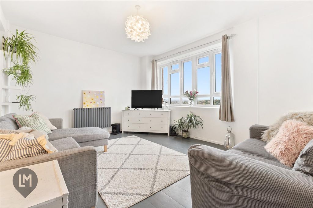 Property photo 1 of 8 Reception Room