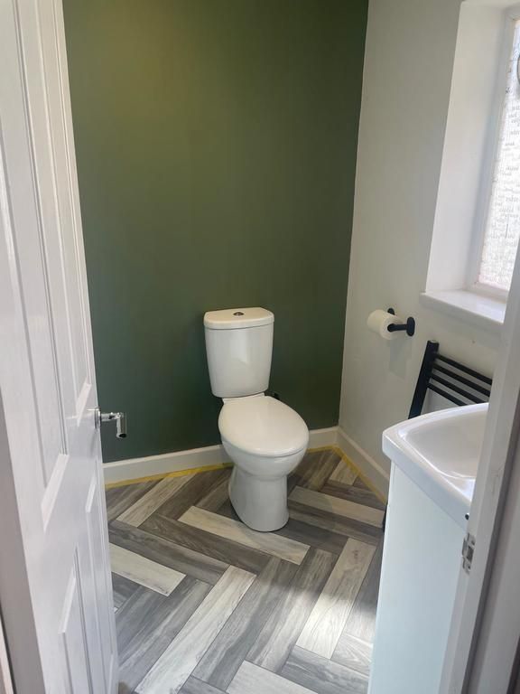 Property photo 3 of 6