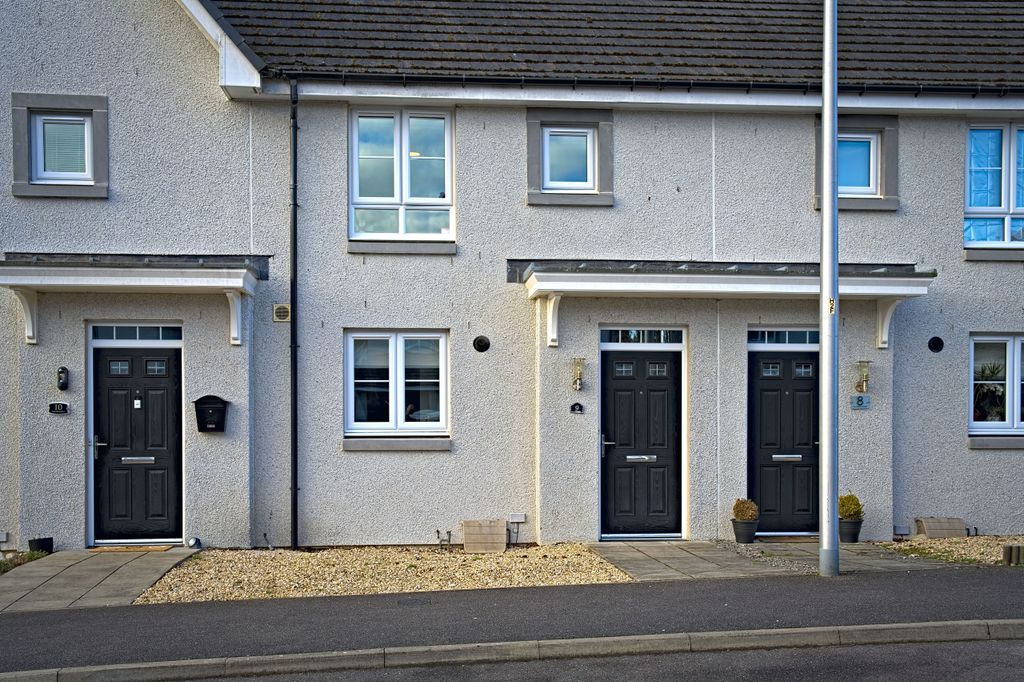 Property photo 2 of 16 2